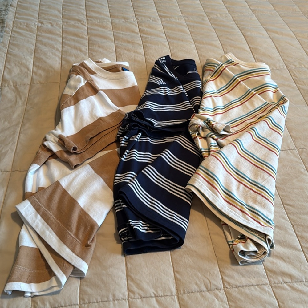 Striped T-Shirt Trio in Neutral and Navy - Picture 3 of 4